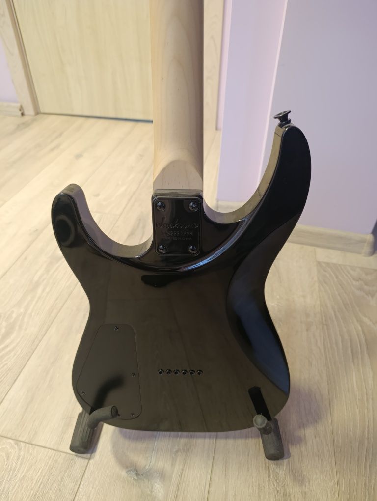 Електрическа китара Jacskon js32 dinky