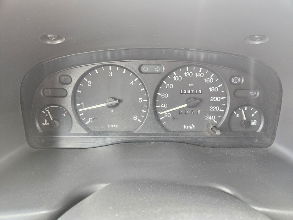 Форд Транзит 2.4 дизел 125 к. с.