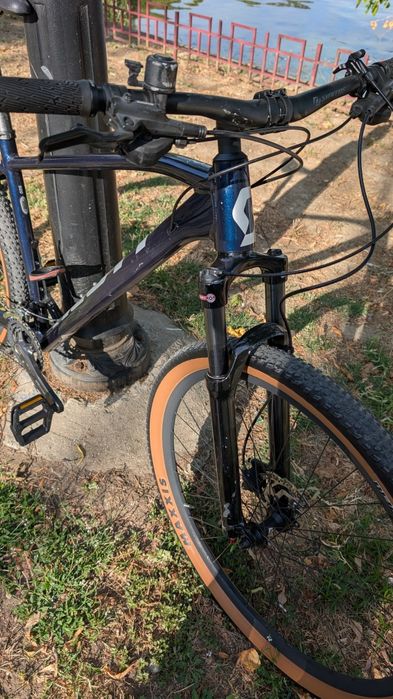 Scott aspect 920 xt  model 2025  ( schimb)