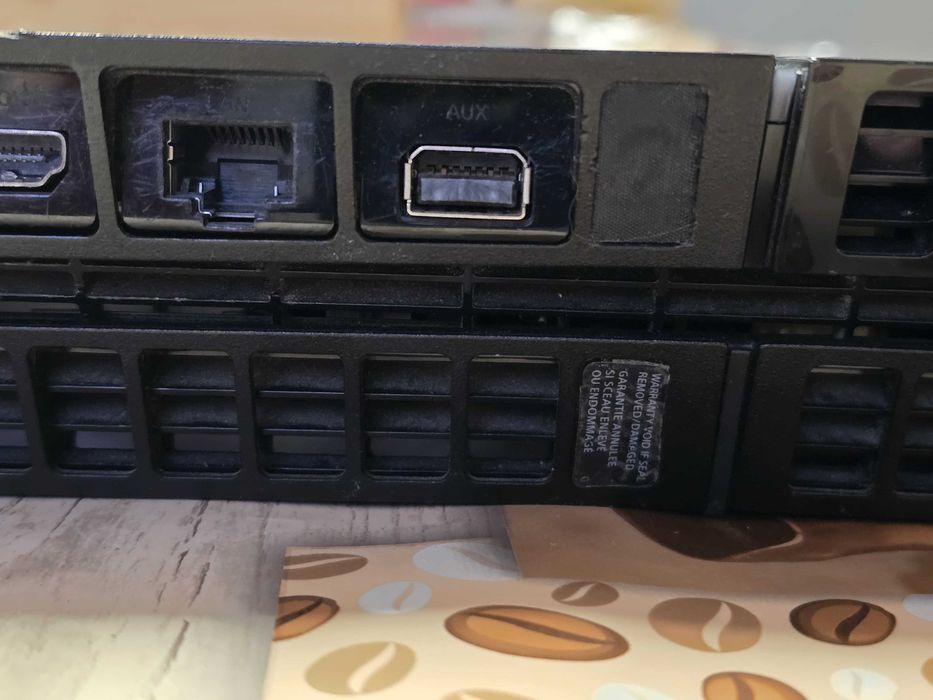 Consola Sony PlayStation 4 Model CUH-1004A + controller