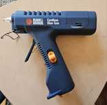 Black&Decker пистолет за силикон