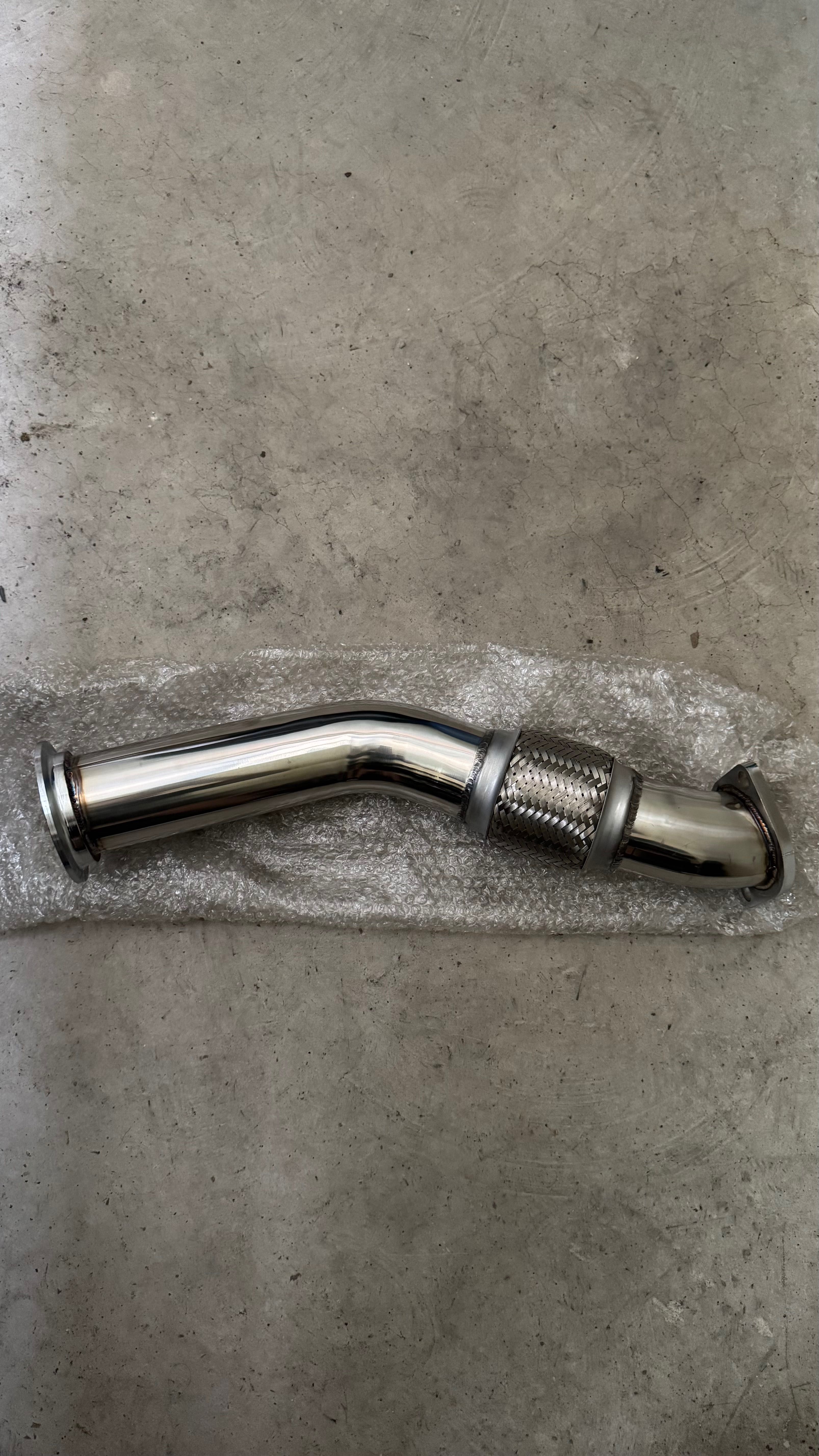 BMW 330d e9x downpipe