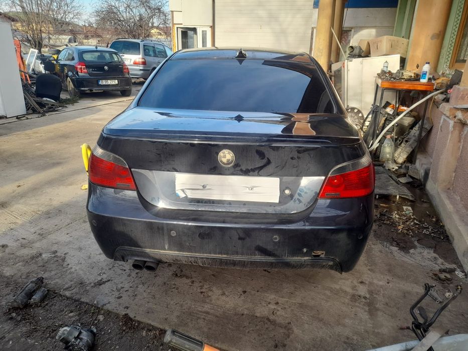 Dezmembrez bmw E60 3.0D, an 2008