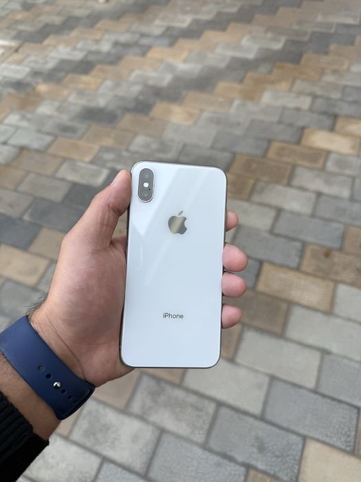 Iphone x ayfon x 64gb LL/A holati ideal sotiladi aybi yo face ishlidi