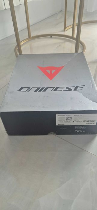 Papuci pentru motor, marca Dainese , noi cu eticheta, marimea 42