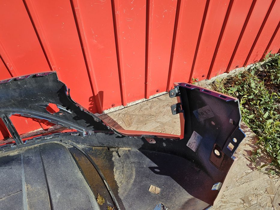 Bara fata Bentley Bentayga Facelift 2020 cod 36A807093P