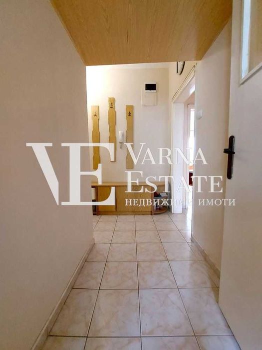 Продава се Тристаен апартамент в Варна, Победа - 65 кв.м за 1693 €/кв.м - Снимка #15