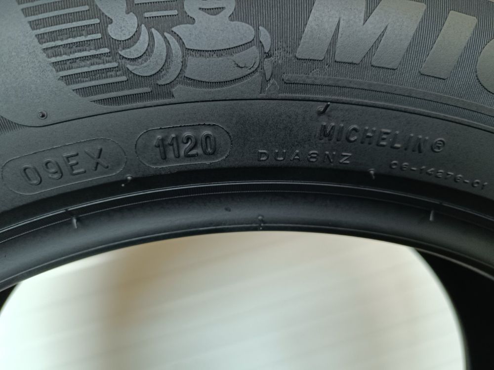 2бр летни гуми 215/55/17/Michelin primacy4/ dot1120/5.3мм/ мишелин
