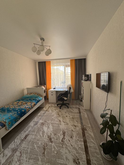 Продам 2 комнатную квартиру