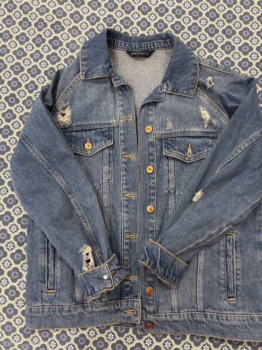 Продам джинсовую куртка