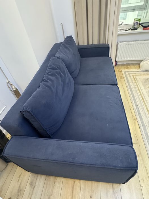 Срочно продаю диван