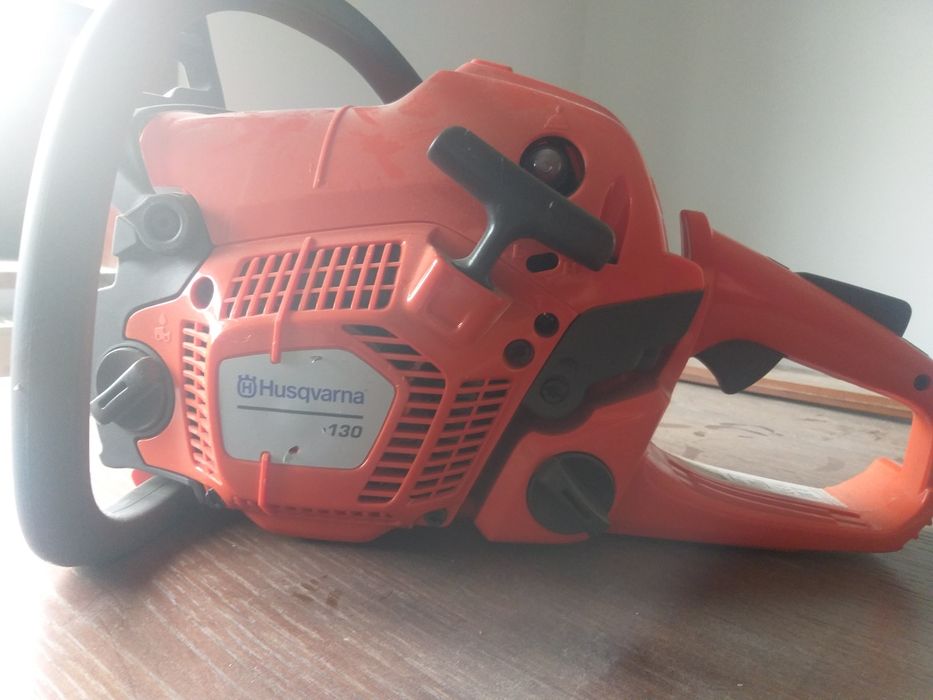 Vand  stihl ms 391 si acumulatori stihl ap 500 s        .