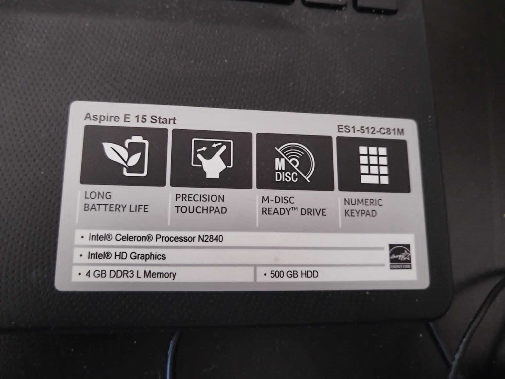 лаптоп Acer ES1-512-C81M