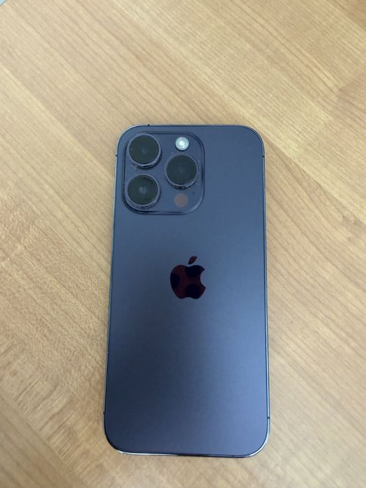 Iphone 14 pro 256 перфектен!