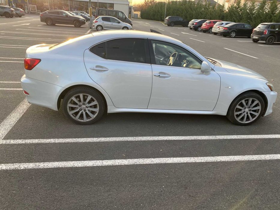 Lexus IS 220D, 2007,177CP. Fara schimburi