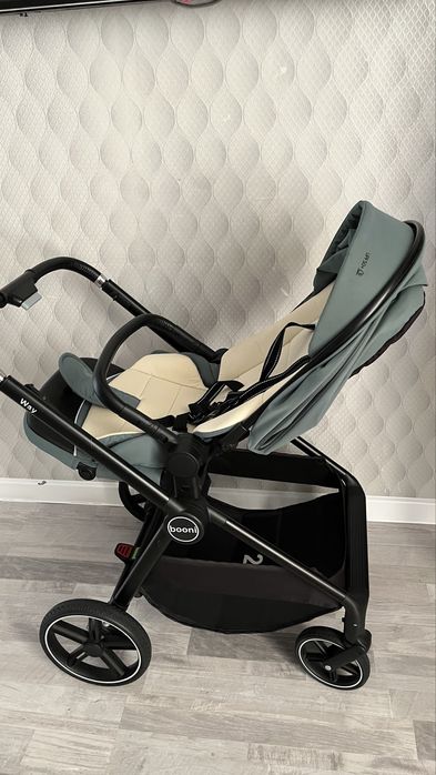 Коляска продам 65000