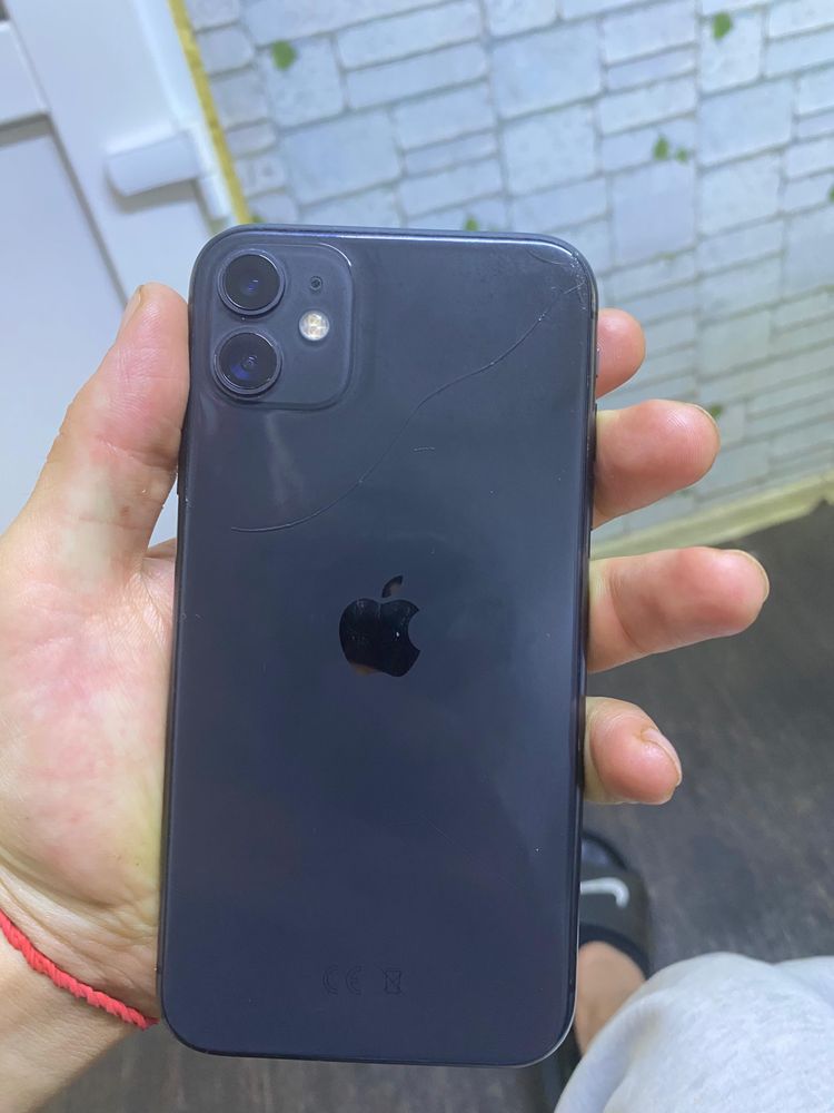 Iphone 11 Black.