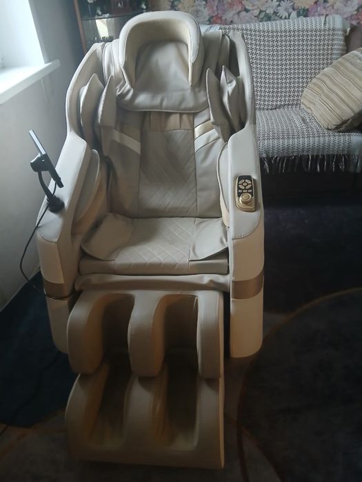 Продам массажное кресло
