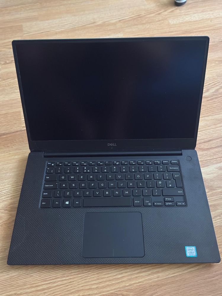 Laptop gaming Dell XPS 15 9570
