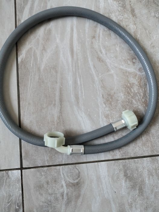 Шланг стиральный 1 м.