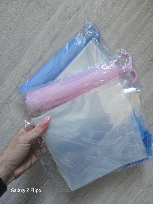 Комплект от вакуумни торбички за дрехи