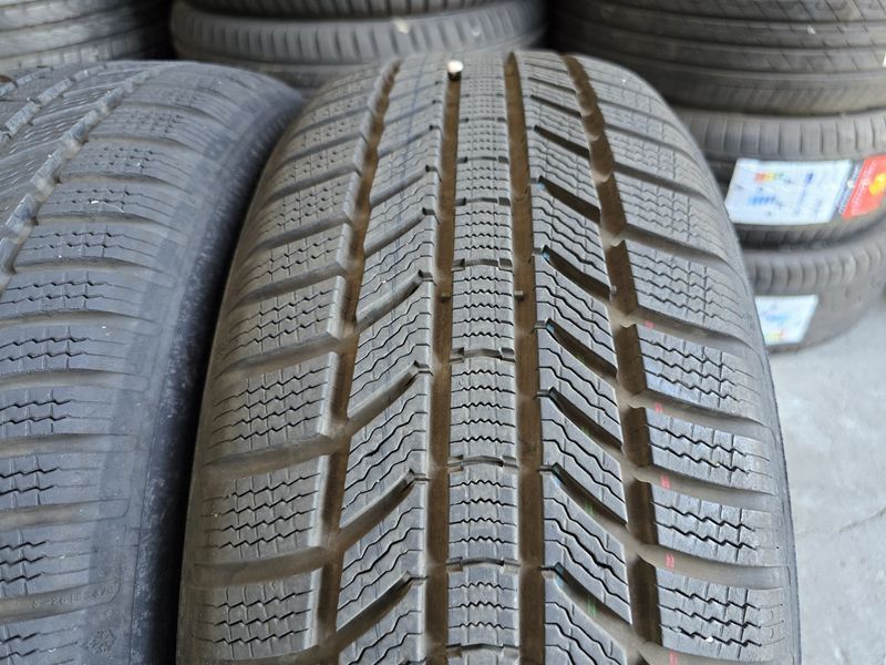 215/55/17 Continental 4бр