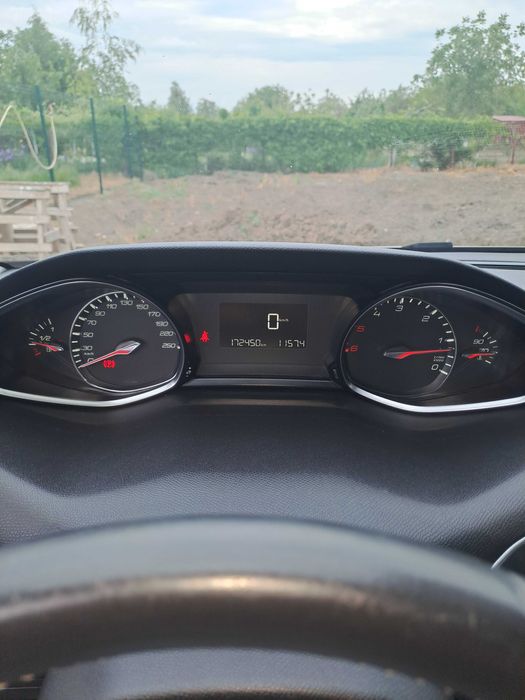 Peugeot 308 1.6* BlueHDi*