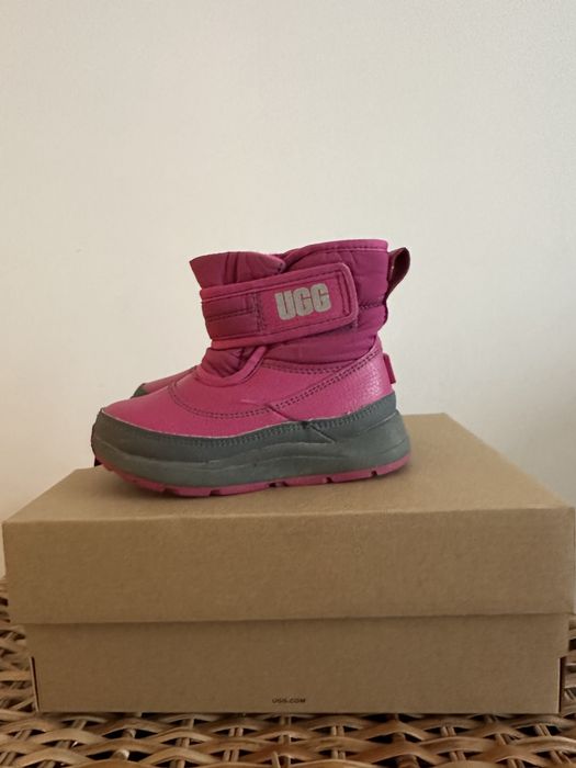 Детски апрески UGG EU 25