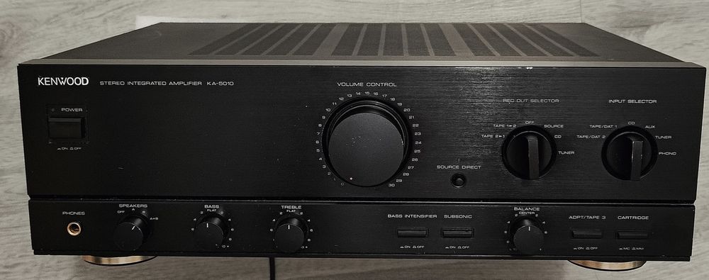 Kenwood KA-5010, amplificator 2 x 120W/4 ohmi, 2 x 85W/8 ohmi