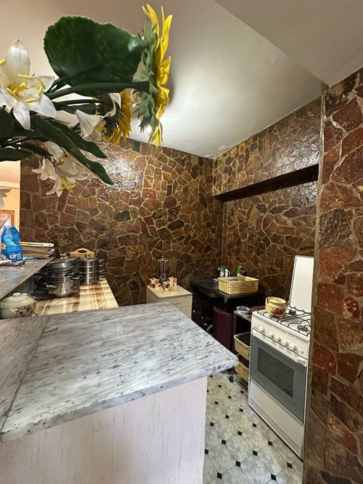 Ю 4. 2/3/4. 55м2. Кирпич. Балкон 2/6.