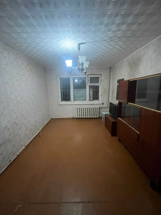 Продается 2  ком квартира район Тюленина