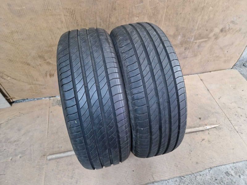 2 Michelin R16 195/55
летни гуми
DOT4621