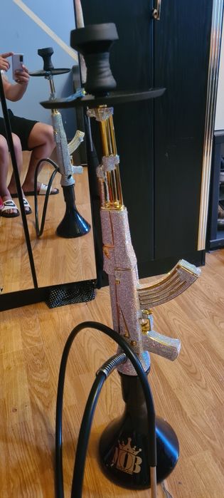 Narghilea ak47 gold cu pietre