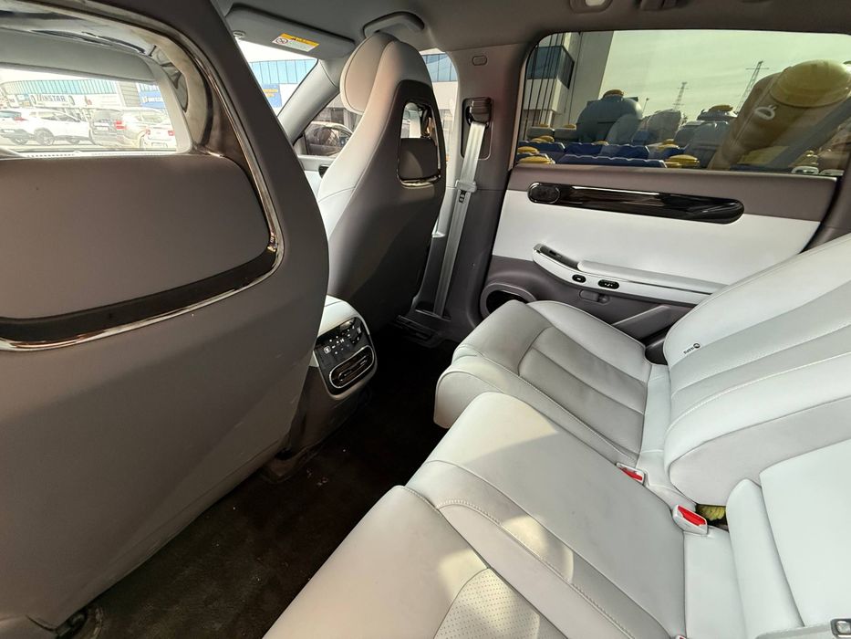 Leapmotor C01 full hybrid. export variant  
rangi reriy narda grey 202