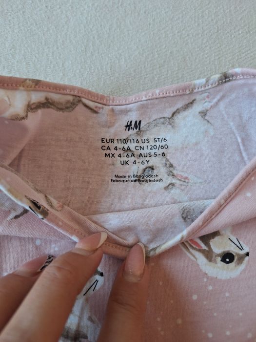 Нови роклички с дълъг ръкав размер 116 (5-6 години)