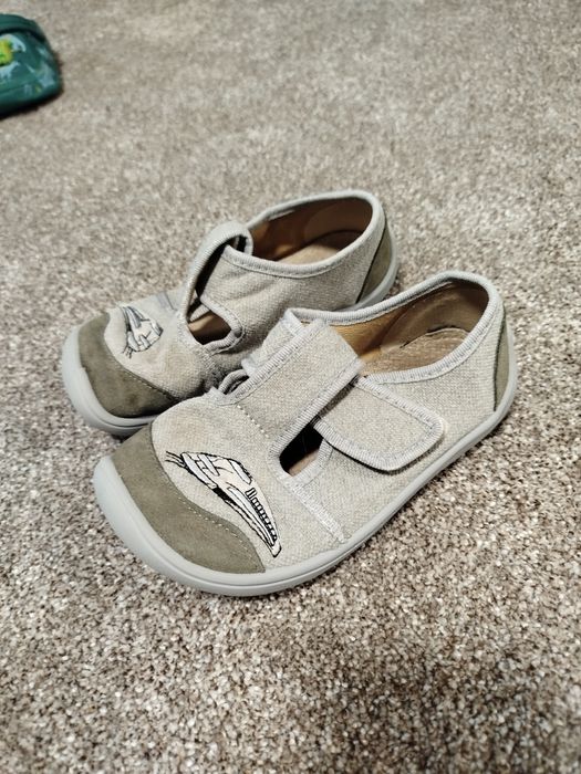 Детски обувки 10-15-20 лв.