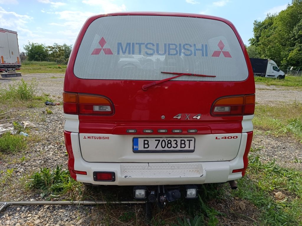 Mitsubishi L400-delica