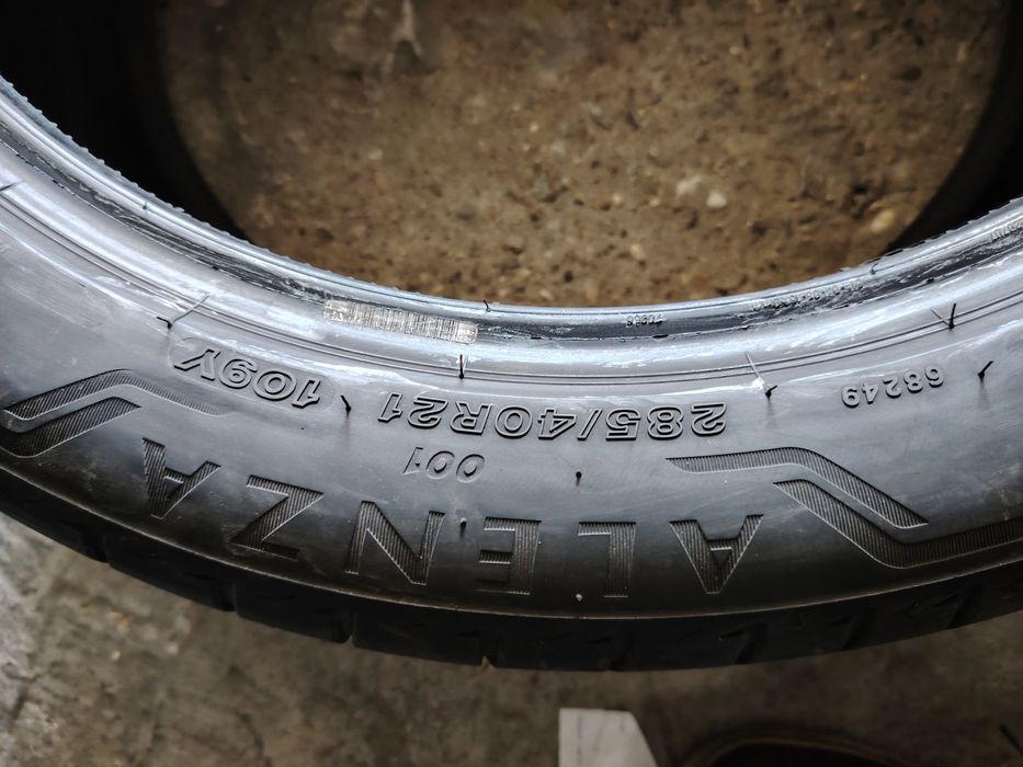 285/40 R21 Bridgestone Alenza de vara cu buză pt jante