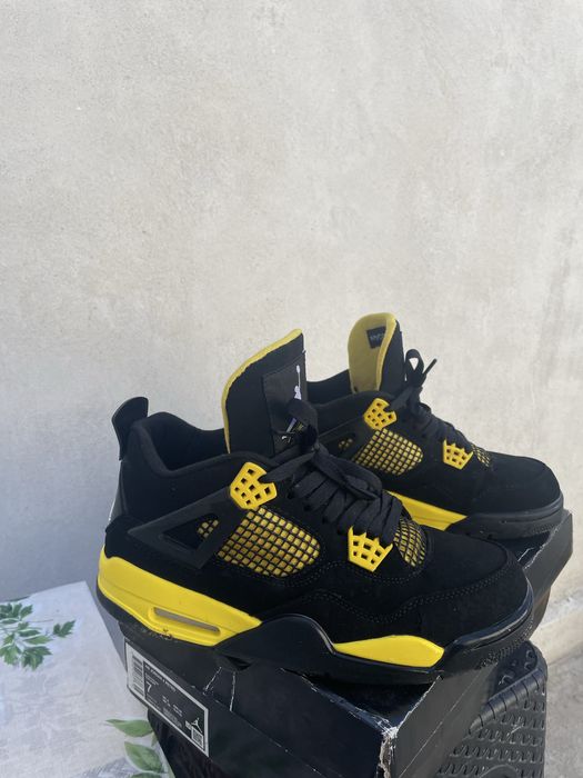 Vand jordan 4 yellow thunder