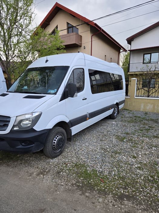 Mercedes Sprinter 19+1 locuri