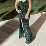 Vand rochie de seara