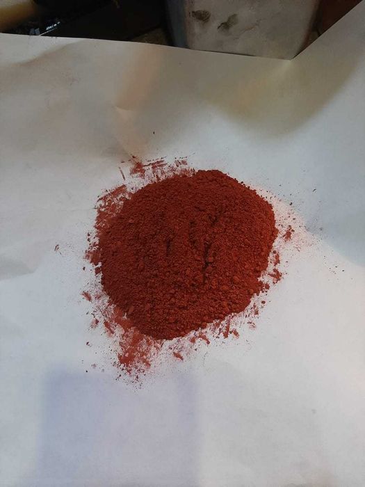 Надглазурная краска красная, коричневая для изделии керамики и глины