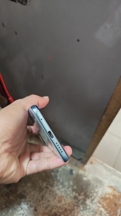 Продам redmi not 11 sotiladi ûzi Miki solution 4