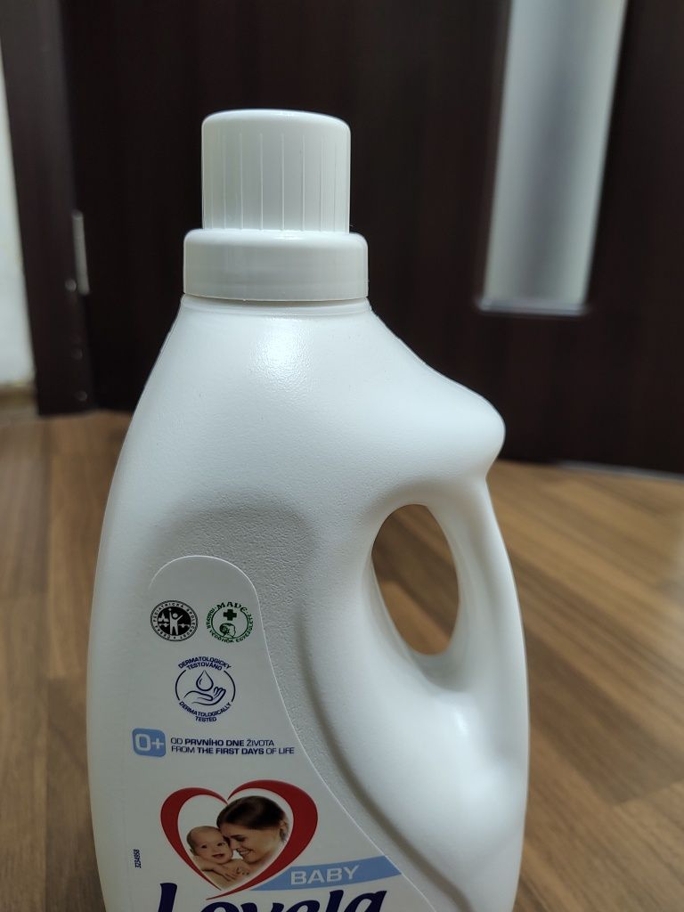 Balsam de rufe pentru haine bebelusi, 2000 ml, Lovela Baby