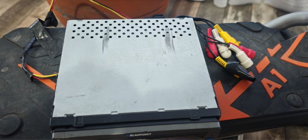 Telefon de colectie lg u8180