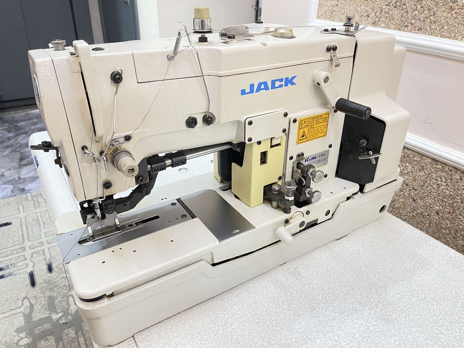 Петельная машина Jack JK-T781