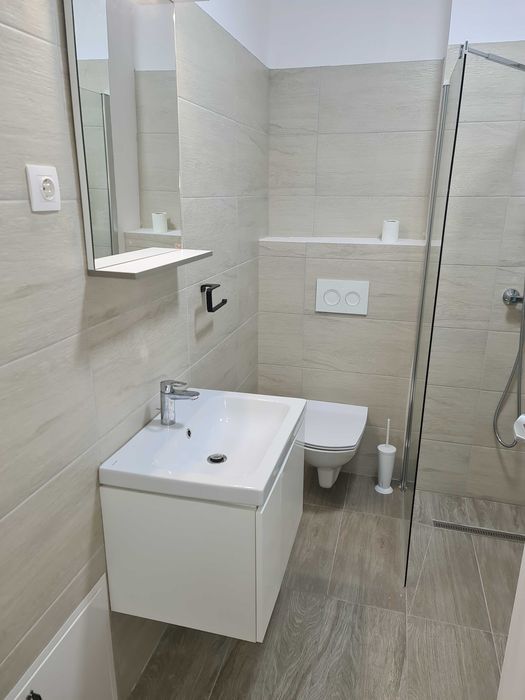 Apartament cu o camera, loc parcare si boxa ,  TRANSALPINA RESIDENCE
