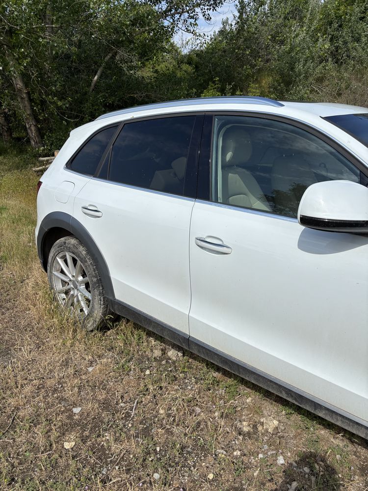 Audi Q5 2.0 TFSI 162CP – Benzină – 2016