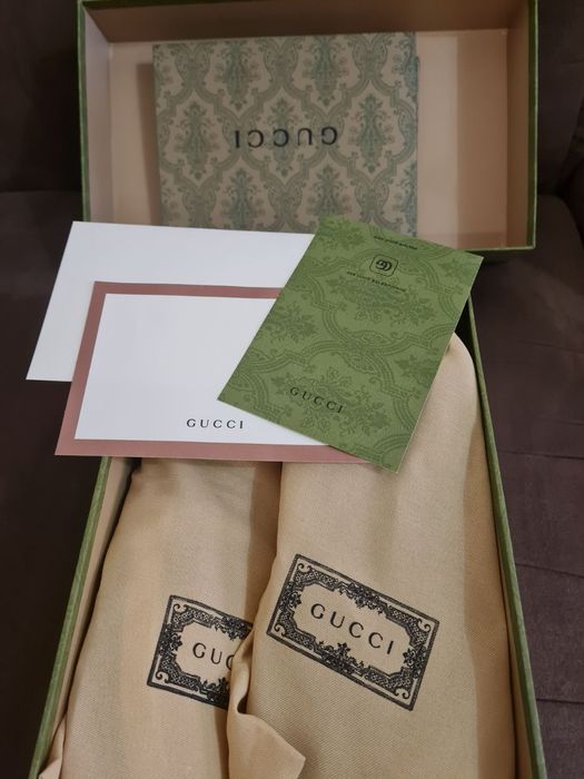 Продавам чисто нови обувки Гучи 43 номер