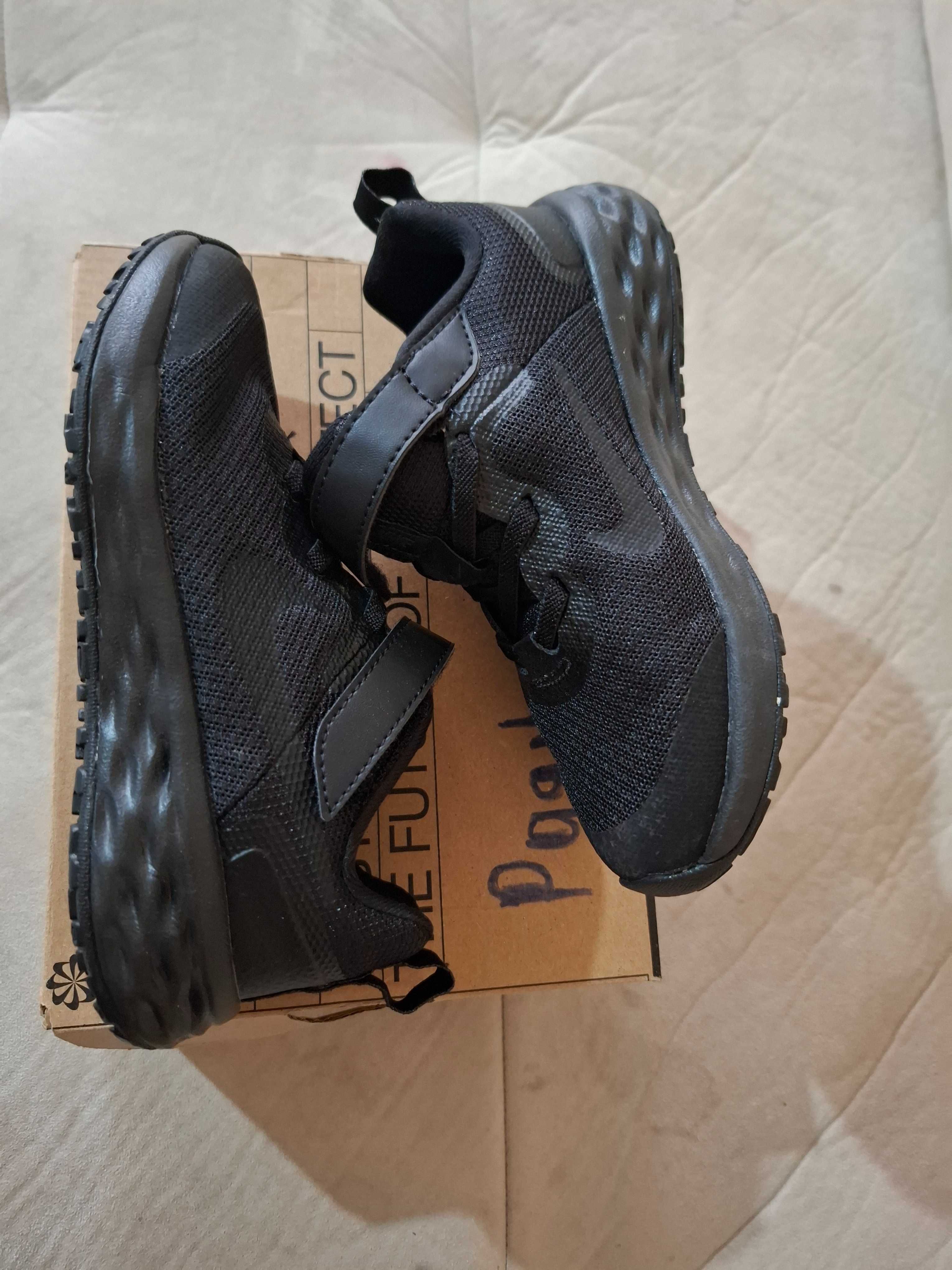 Nike детски маратонки